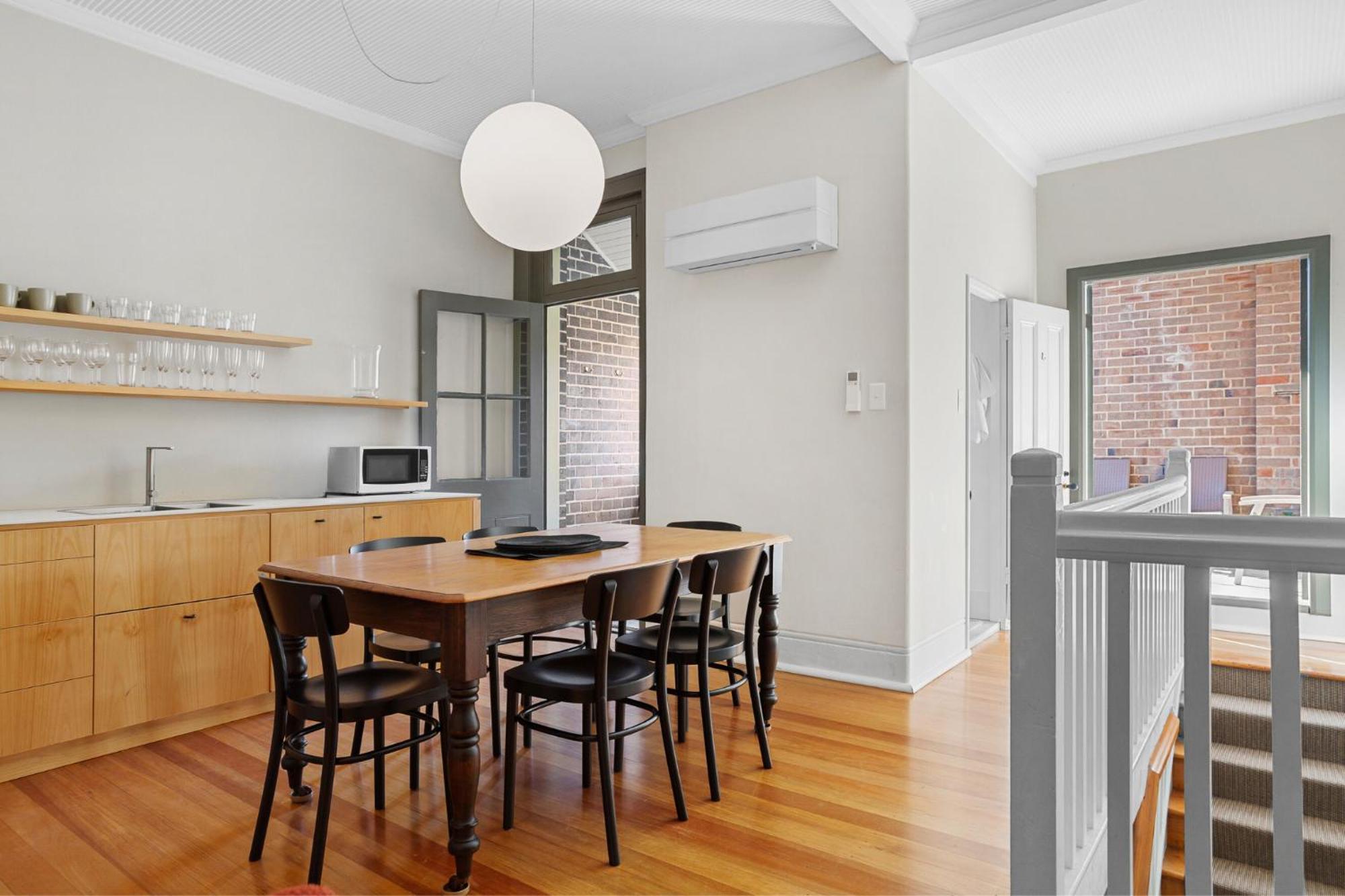 Discover The Rocks - Historical Terrace House Sydney Exterior foto